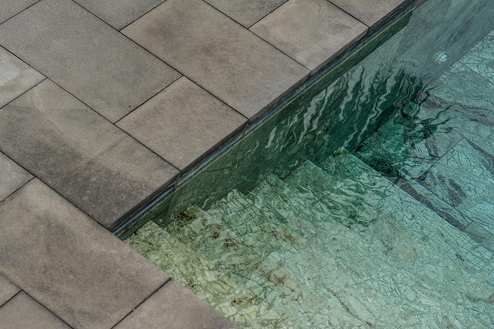 Use Pavers Around Your Pool for Exciting Poolside Activities