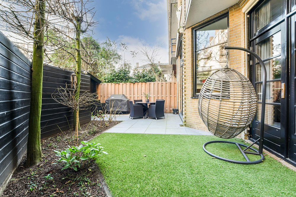 How Much Does It Cost to Renovate a Backyard?